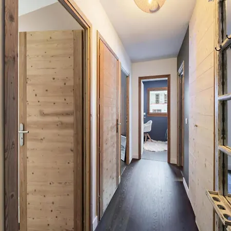 Apartment Silver - C